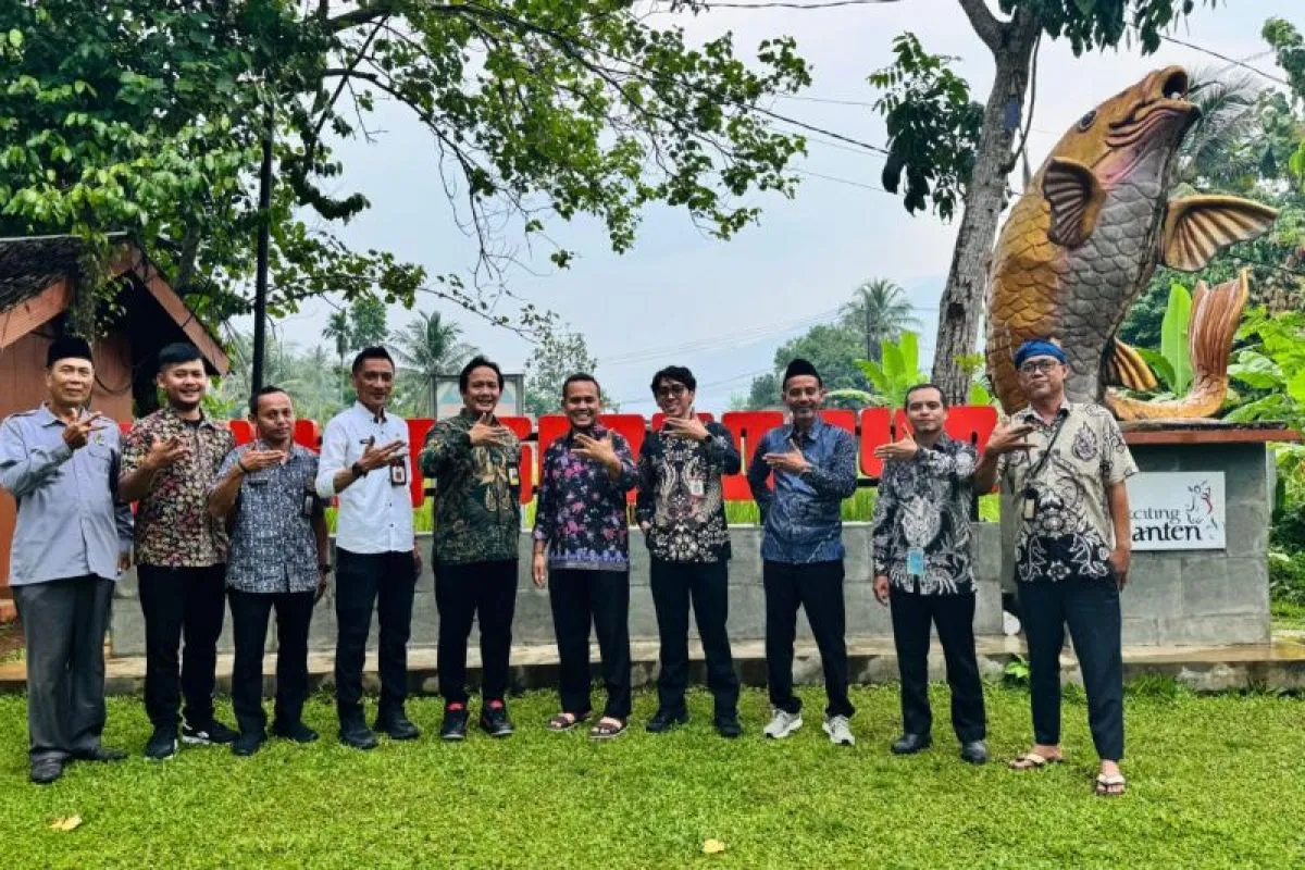 UI dan Kemendagri lakukan riset lapangan Smart Village di Pandeglang