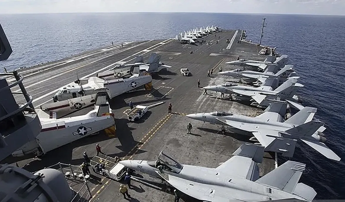 USS George H.W. Bush Memutar Lewat Afrika untuk Hindari Risiko Serangan Houthi, AS Perketat Blokade Selat Hormuz