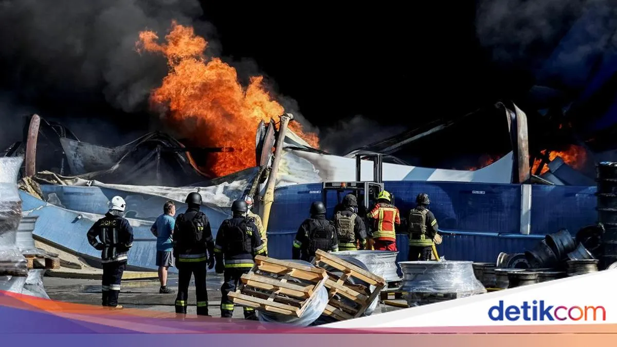 Ledakan di Bucha, dan Pertanyaan yang Tersisa: Mengapa Serangan Gudang Amunisi di Ukraina Menggema hingga Indonesia