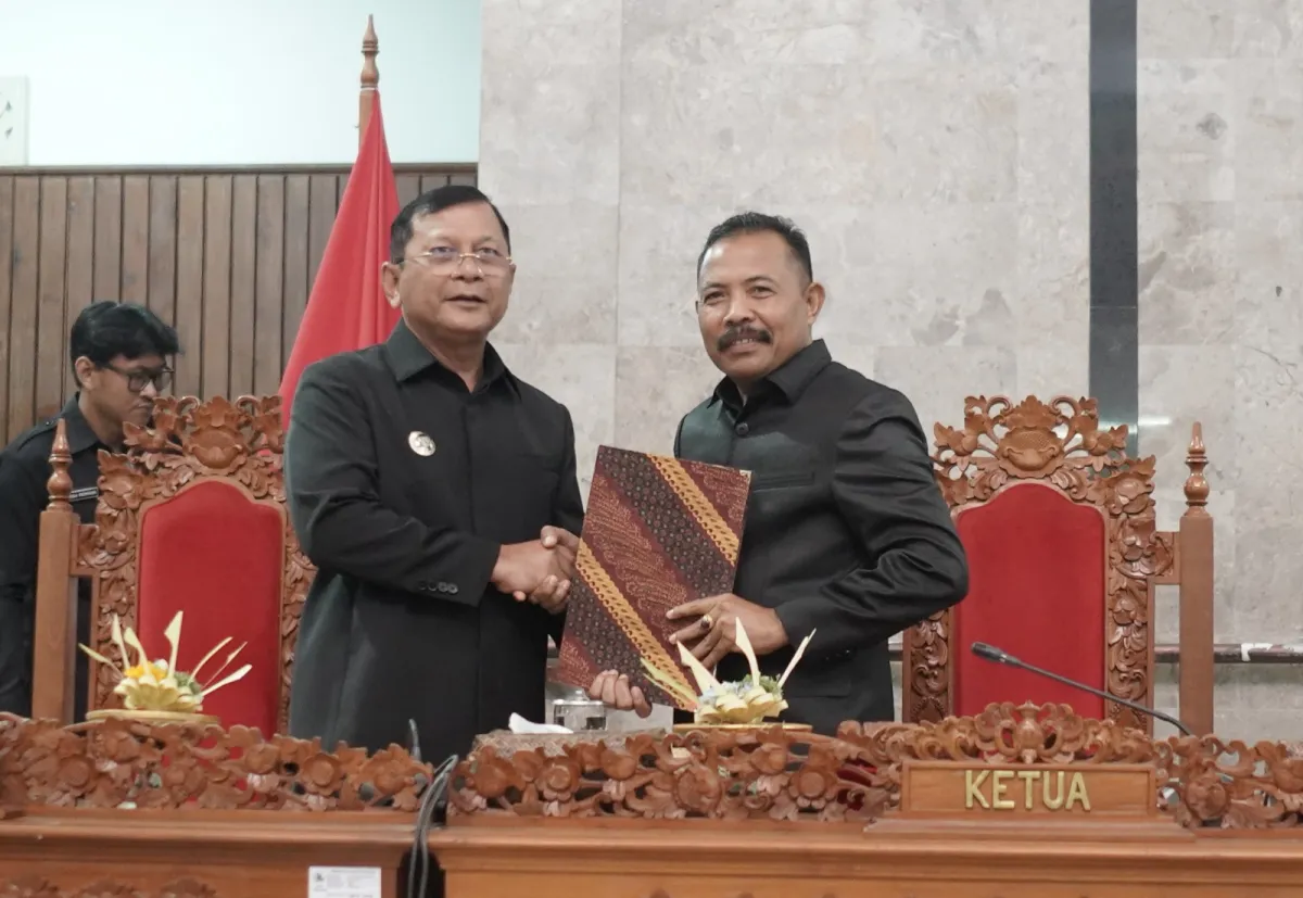 Bupati Buleleng Sampaikan LKPJ 2025 di DPRD, Pertumbuhan Ekonomi Tercatat 5,54 Persen