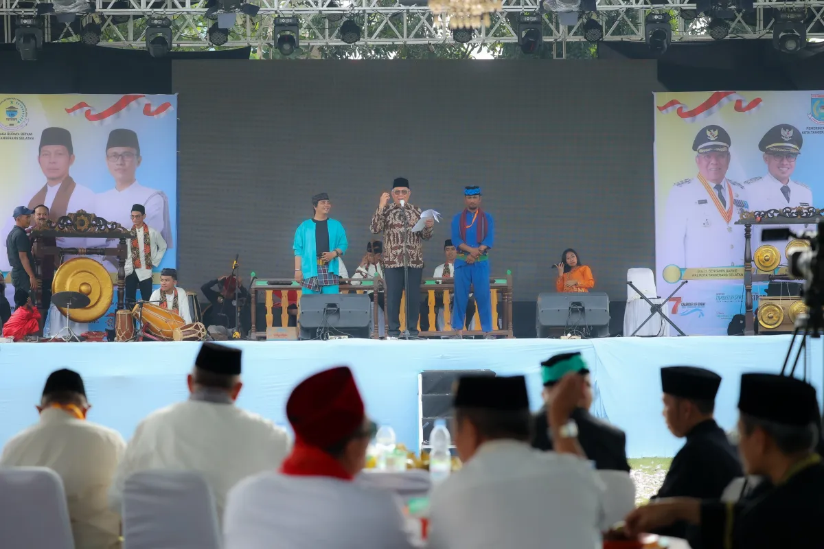 Gebyar Budaya Betawi di Rempoa Dimeriahkan Petasan Jumbo, Benyamin Usul Jadi Agenda Tahunan