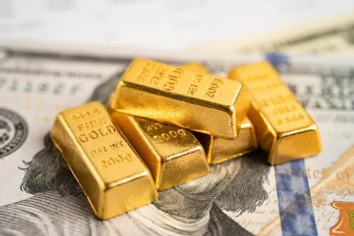 Harga Emas Dunia Naik Sepekan, Pasar Pantau Perkembangan dari Iran