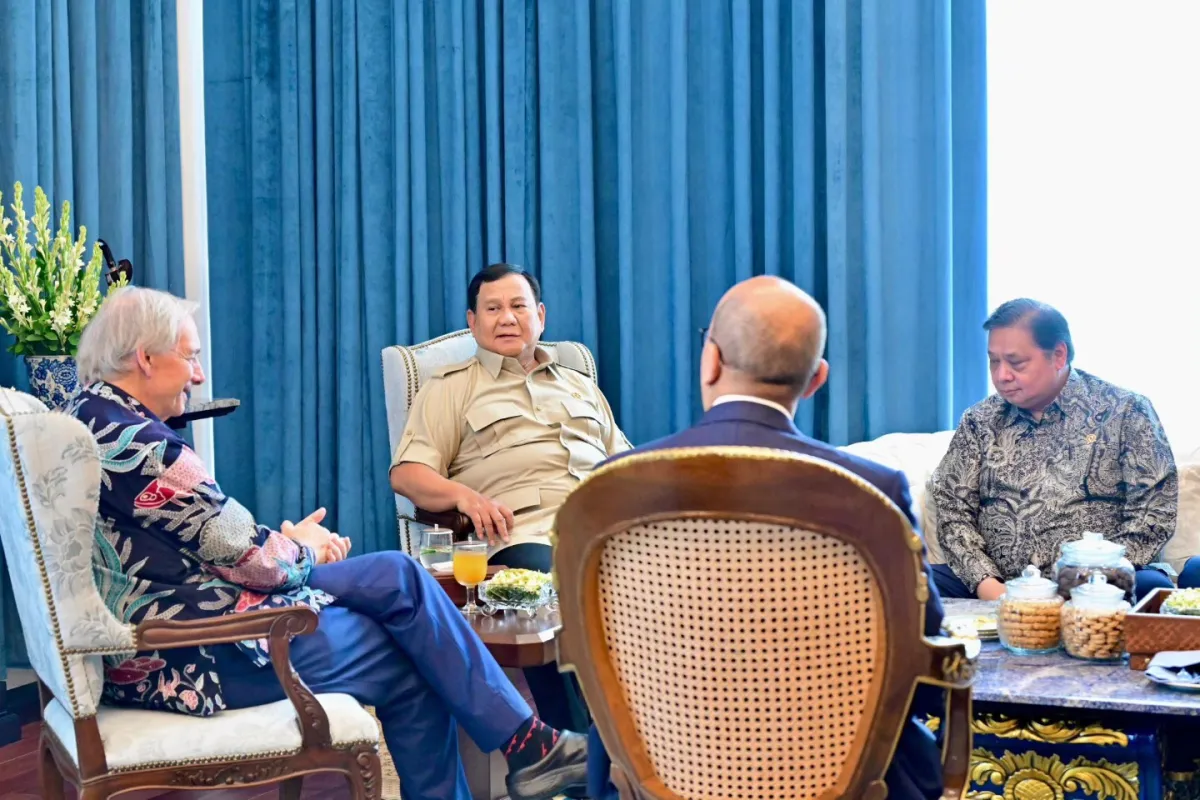 Presiden Prabowo Bertemu Ray Dalio di Istana, Bahas Prospek Ekonomi dan Penguatan Peran Danantara