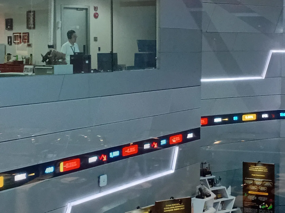 Rata-rata Nilai Transaksi Harian BEI Naik 15,27% Jadi Rp23,33 Triliun
