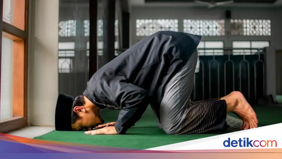 Mengenal Sujud Syukur: Pengertian, Tata Cara, dan Bacaan Doanya