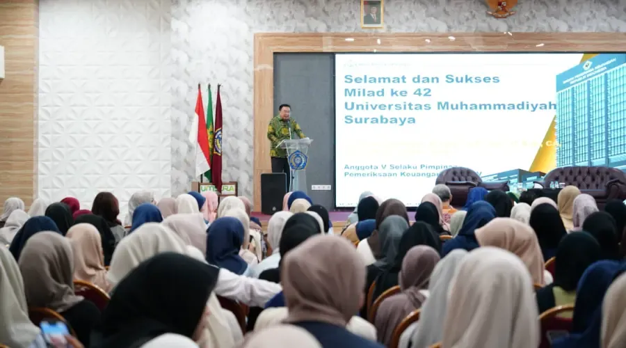 UMSURA Gelar Stadium General Milad ke-42, Bahas Peran BPK dan Tantangan AI di Pendidikan