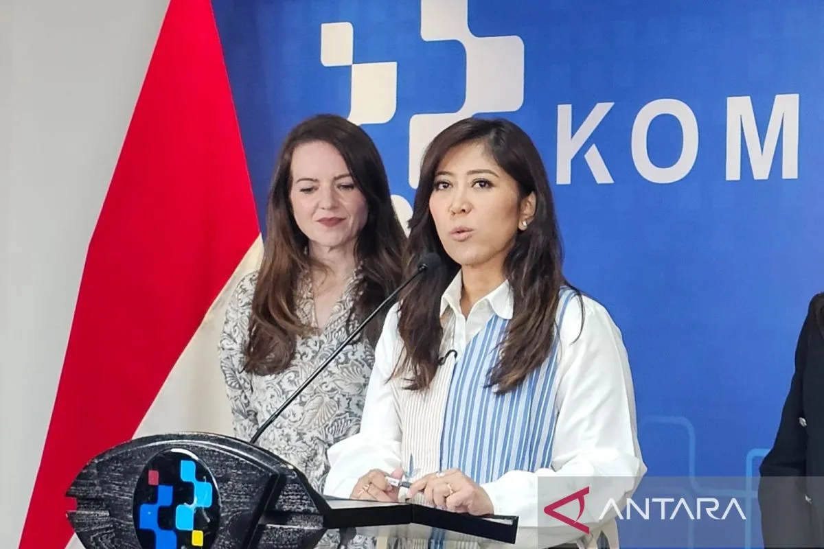 Pemerintah Wajibkan Pengembang Gim Tutup Fitur Chat untuk Pengguna di Bawah 16 Tahun