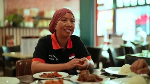 BNI Beri Pembiayaan untuk Perkuat Ekspansi Waroeng Padang Lapek di Belanda