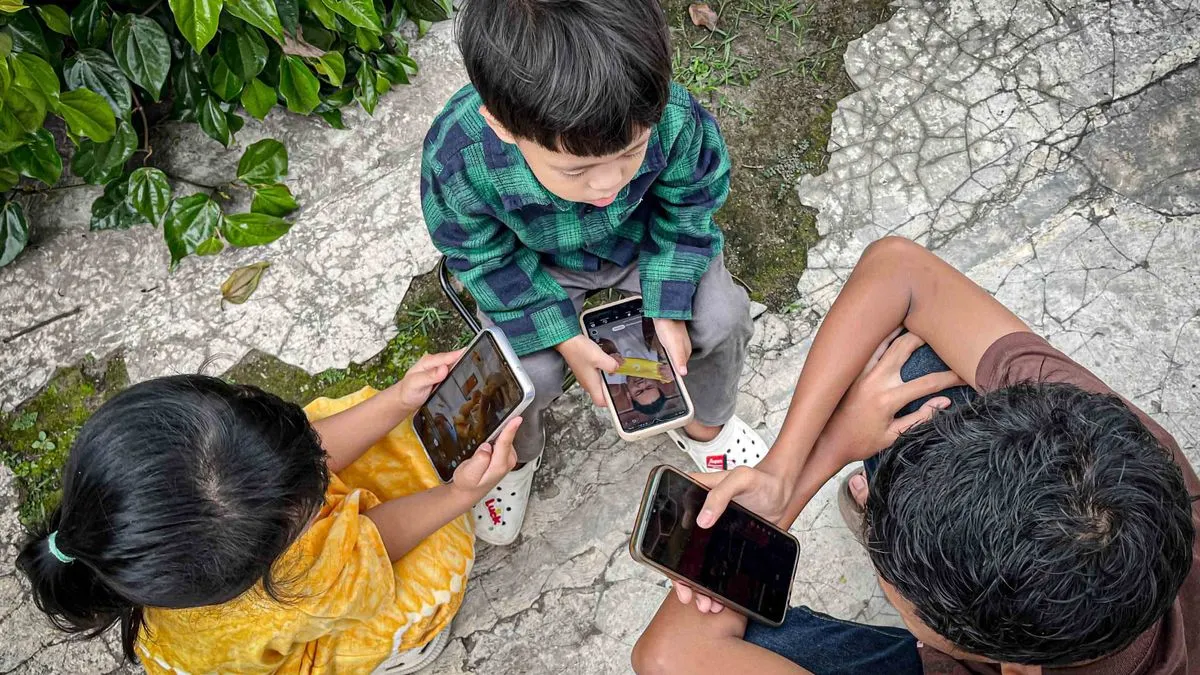 Psikolog: Orang Tua Perlu Mengatur Penggunaan Gadget Anak Sejak Dini, Ini Panduan Durasi Berdasarkan Usia