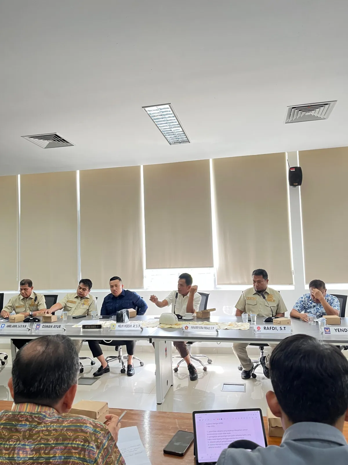 Komisi III DPRD Padang Evaluasi Perlintasan Liar Kereta Api dan Soroti Baliho Berisiko Membahayakan