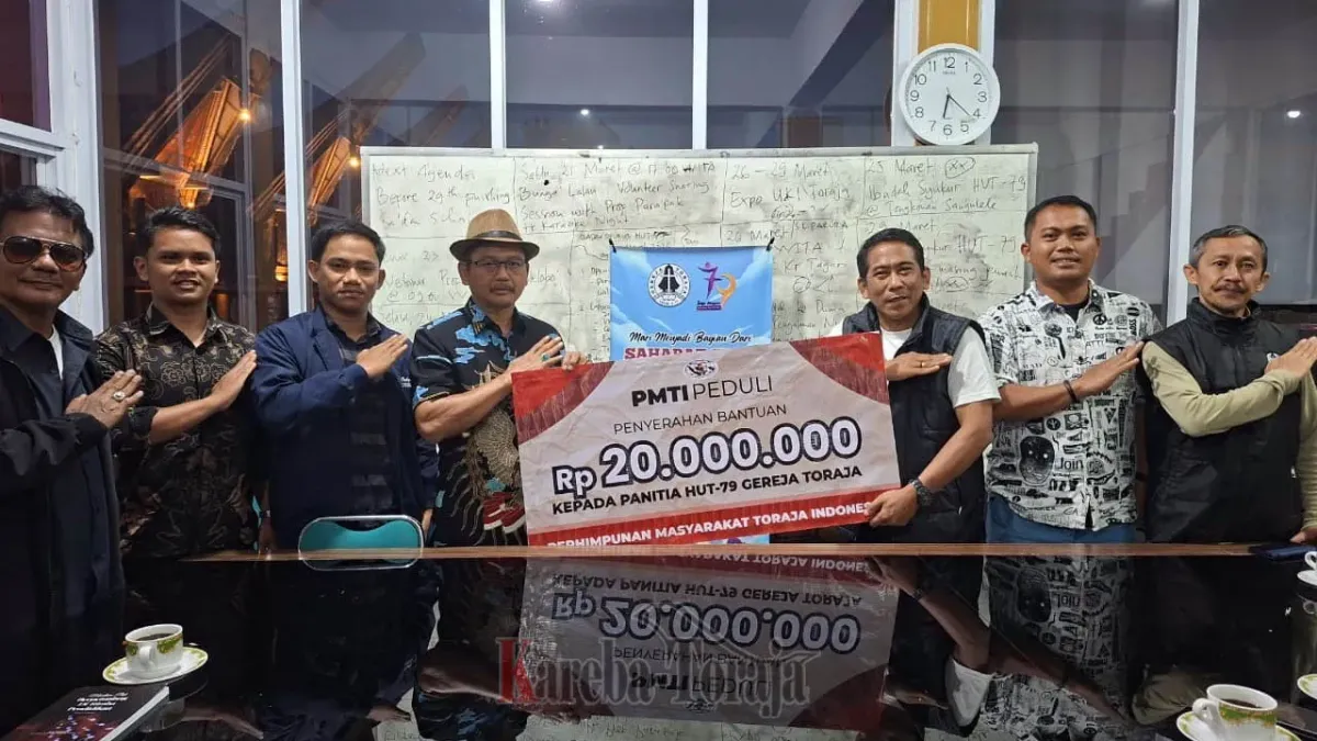 PMTI Serahkan Bantuan Keuangan untuk Dukung Program “Toraja Mengajar”