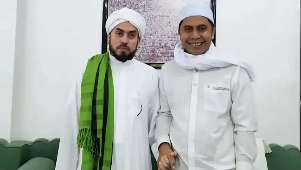 Ketua PW GP Ansor Jatim Nilai Chatour Travel Transparan soal Penyesuaian Biaya Umroh