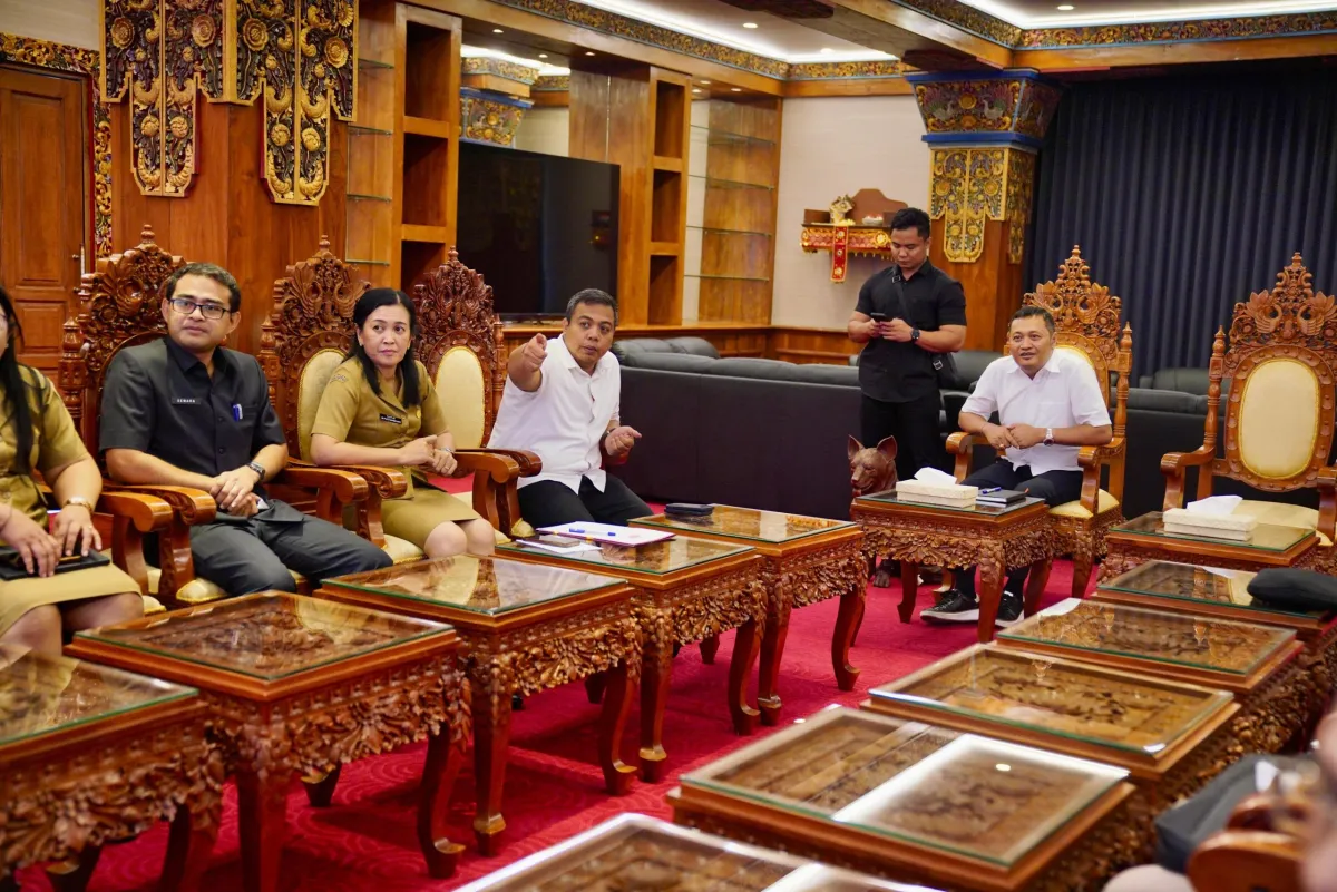 Bupati Gianyar Instruksikan OPD Disiplin Susun LKPD Unaudited 2025