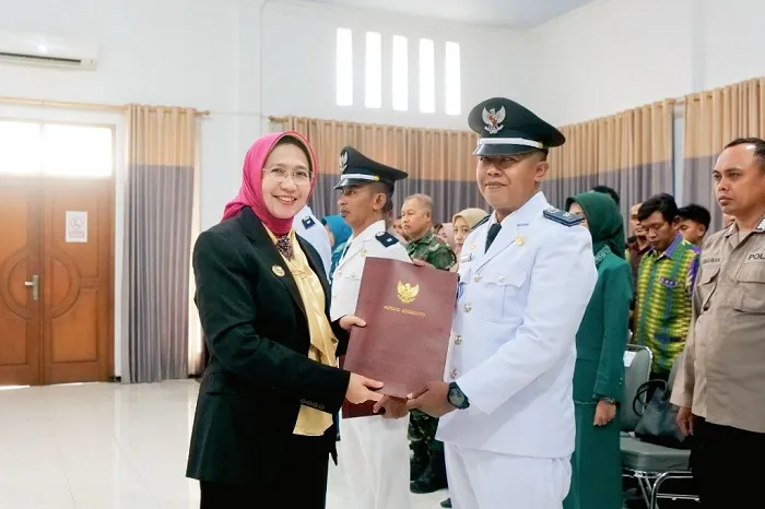 Tiga Pj Kepala Desa di Lumajang Dilantik, Bupati Tekankan Transparansi Dana Desa