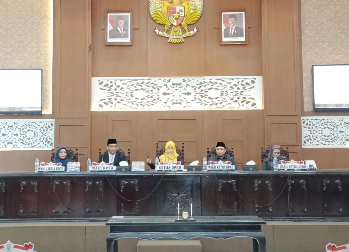 DPRD dan Pemkot Probolinggo Tetapkan Perubahan Propemperda 2026, Fokus pada Investasi dan Pariwisata