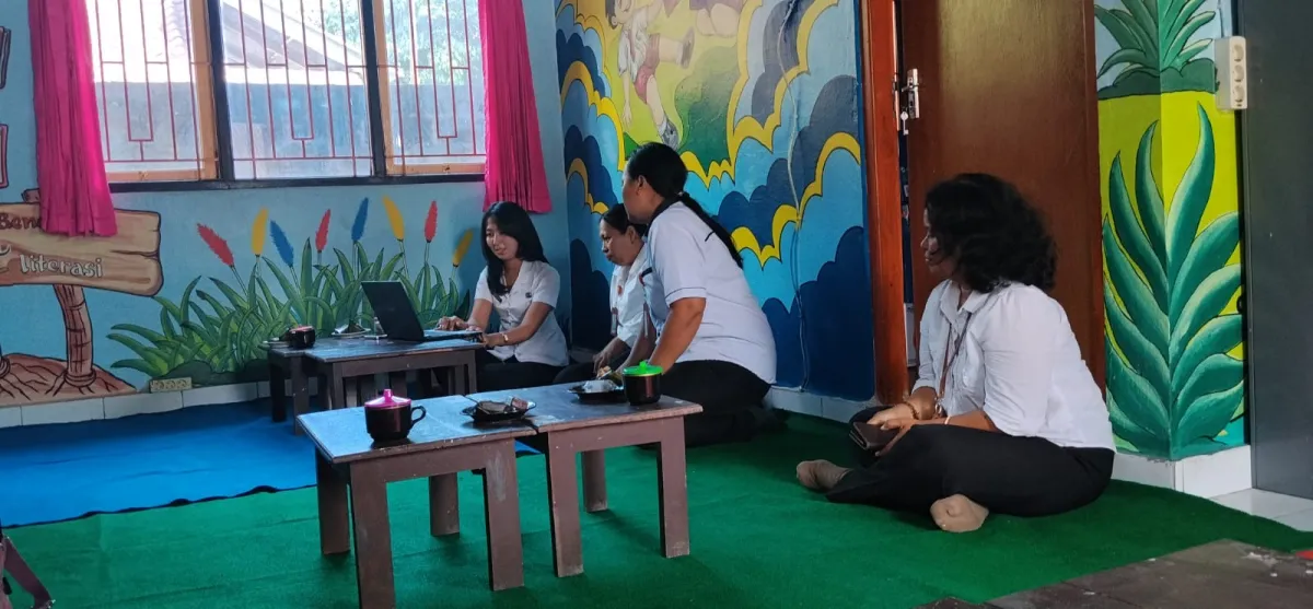 Dinas Arsip dan Perpustakaan Buleleng Dampingi Instalasi Aplikasi SLiMS di Dua SD