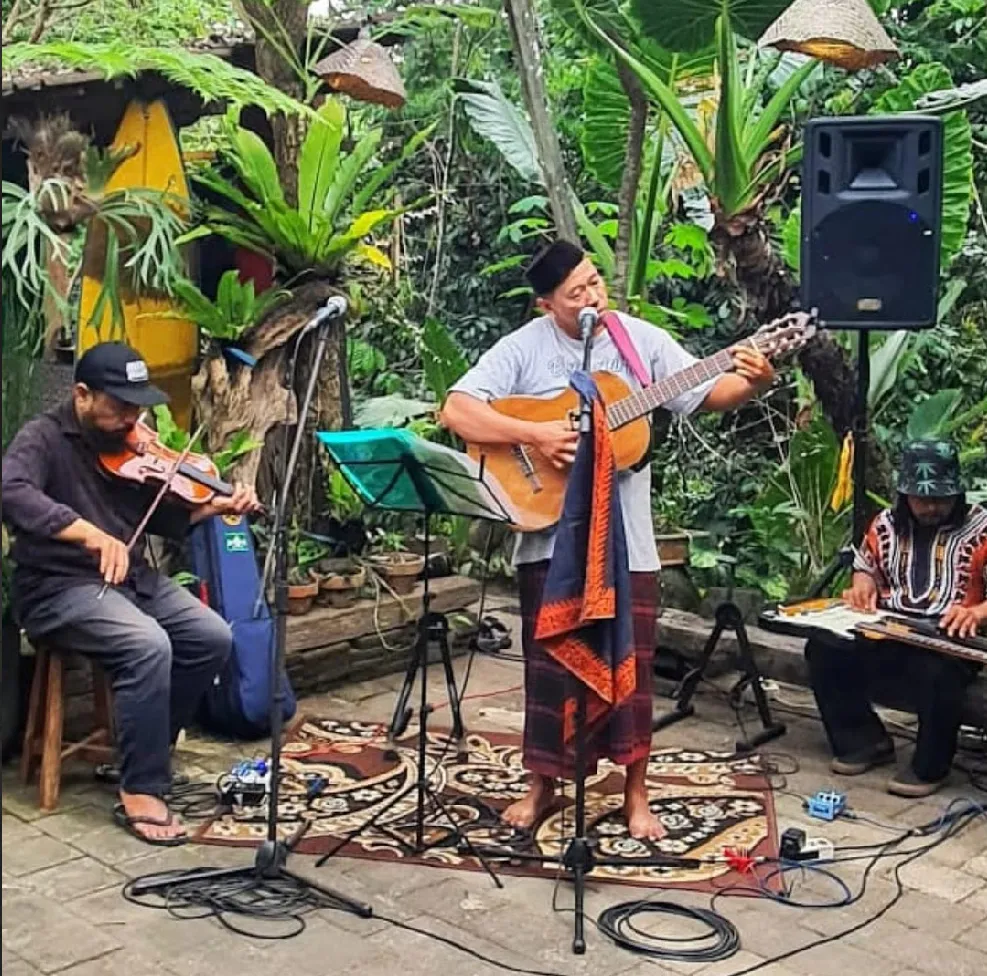 Mlebu Metu Gelar “Ngleremno Ati” di Malang, Angkat Refleksi Sosial Lewat Performance Art Kolaboratif