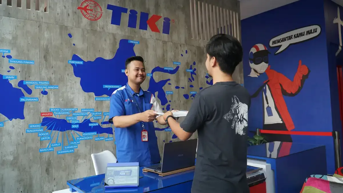 TIKI Dorong Konsumen Kelola Resi dan Kemasan Paket demi Keamanan Data dan Lingkungan