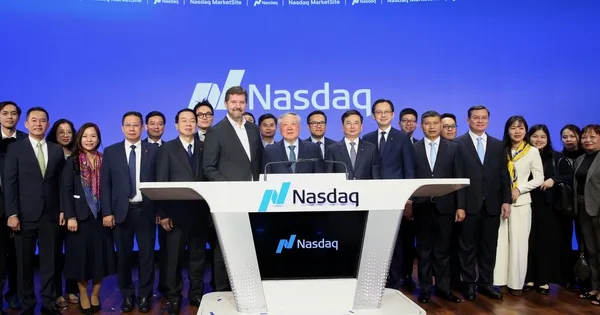 Wakil PM Vietnam Nguyen Hoa Binh Jajaki Kerja Sama dengan NASDAQ untuk Penguatan Pasar Modal