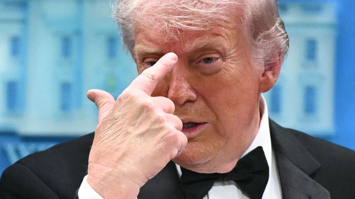 Klarifikasi: Video Viral Bukan Menunjukkan Trump Alami Stroke, Melainkan Evakuasi Saat Insiden Penembakan 2024