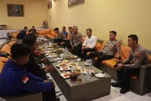 Polres Demak dan Mahasiswa Gelar "Ngopi Bareng", Bahas Sound Horeg hingga Peredaran Miras "Es Moni"