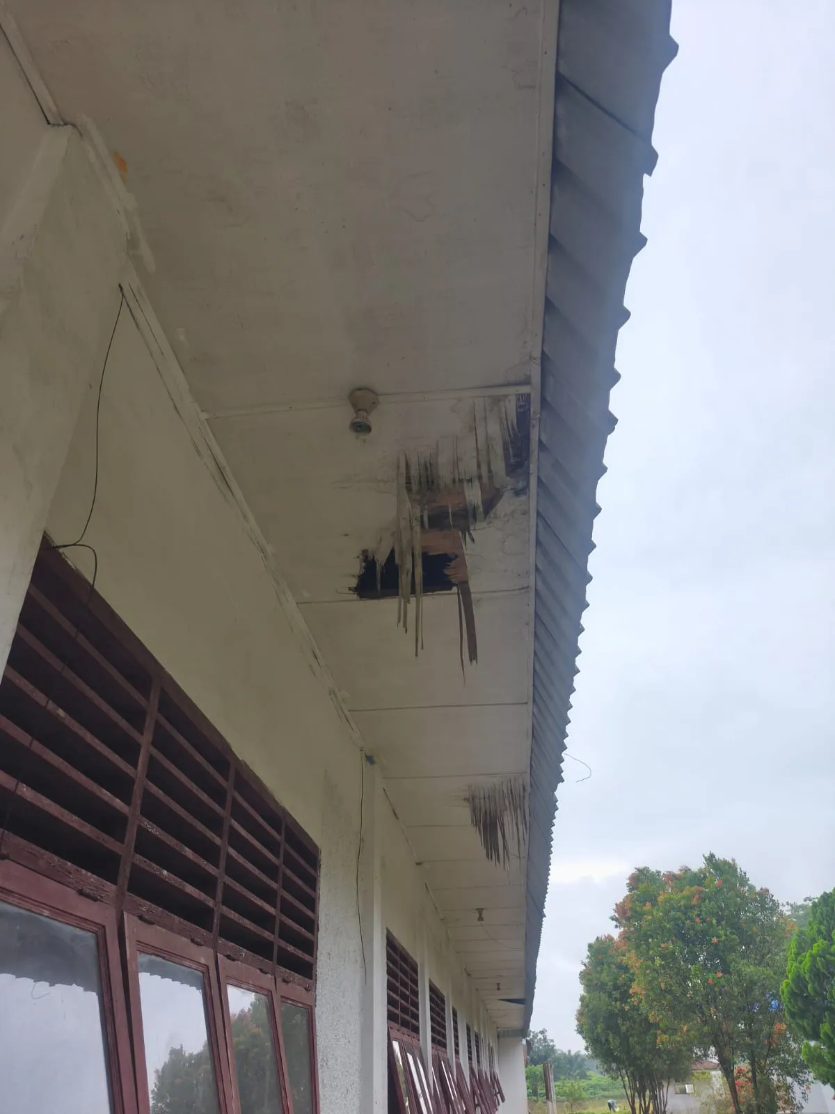 Kondisi SMPN 1 Ujung Padang Disorot, Publik Pertanyakan Transparansi Pemanfaatan Dana BOS