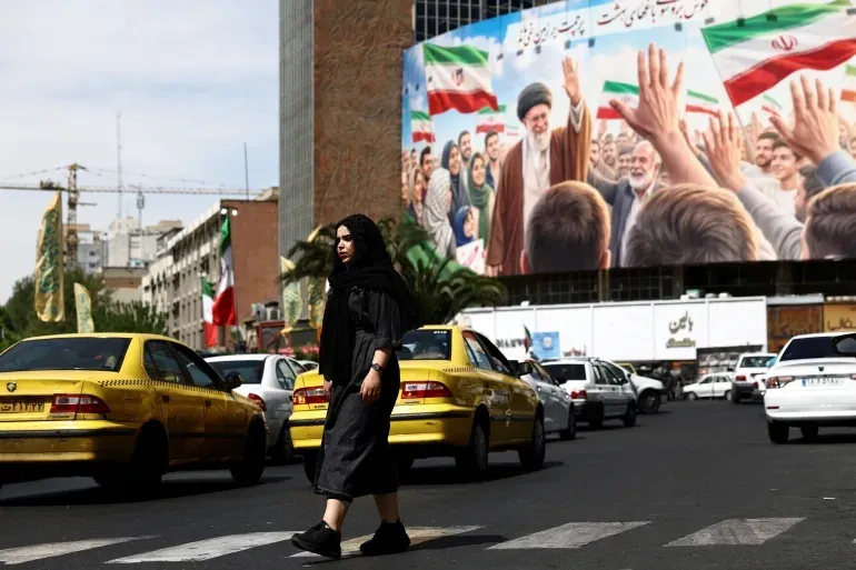 Internet Terputus dan Konflik Memukul Ekonomi Iran, Gelombang PHK Meluas