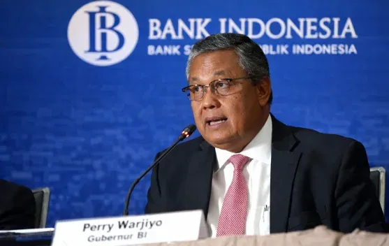 Rupiah Tertekan Gejolak Global, BI Batasi Pembelian Valas Individu Mulai April 2026