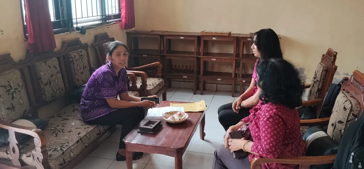 Dinas Arsip dan Perpustakaan Buleleng Dampingi Instalasi Aplikasi SLiMS di Dua SD di Panji Anom