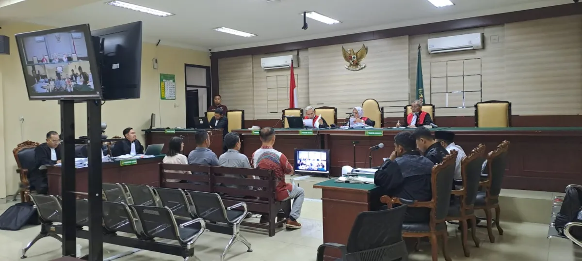 Sidang Korupsi Fiber Optic Nganjuk: Guru SMK dan Direktur Vendor Jadi Saksi, Anggaran Internet Disebut Naik dari Rp3 Miliar ke Rp7,92 Miliar