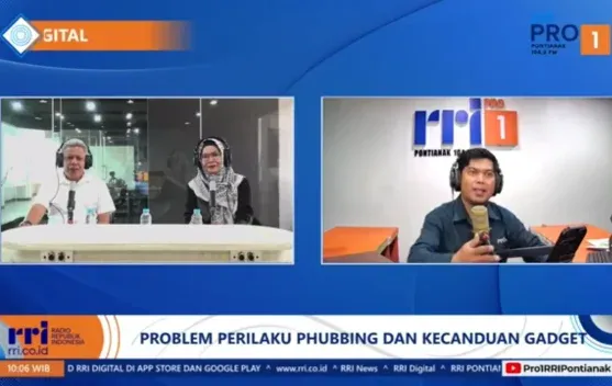 Phubbing Jadi Sorotan di Pontianak: Kebiasaan Sibuk Gadget Dinilai Mengganggu Relasi dan Prestasi Anak