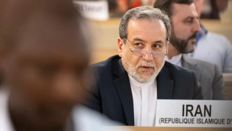 Trump Umumkan Rencana Blokade Penuh Selat Hormuz Usai Perundingan AS-Iran di Pakistan Gagal