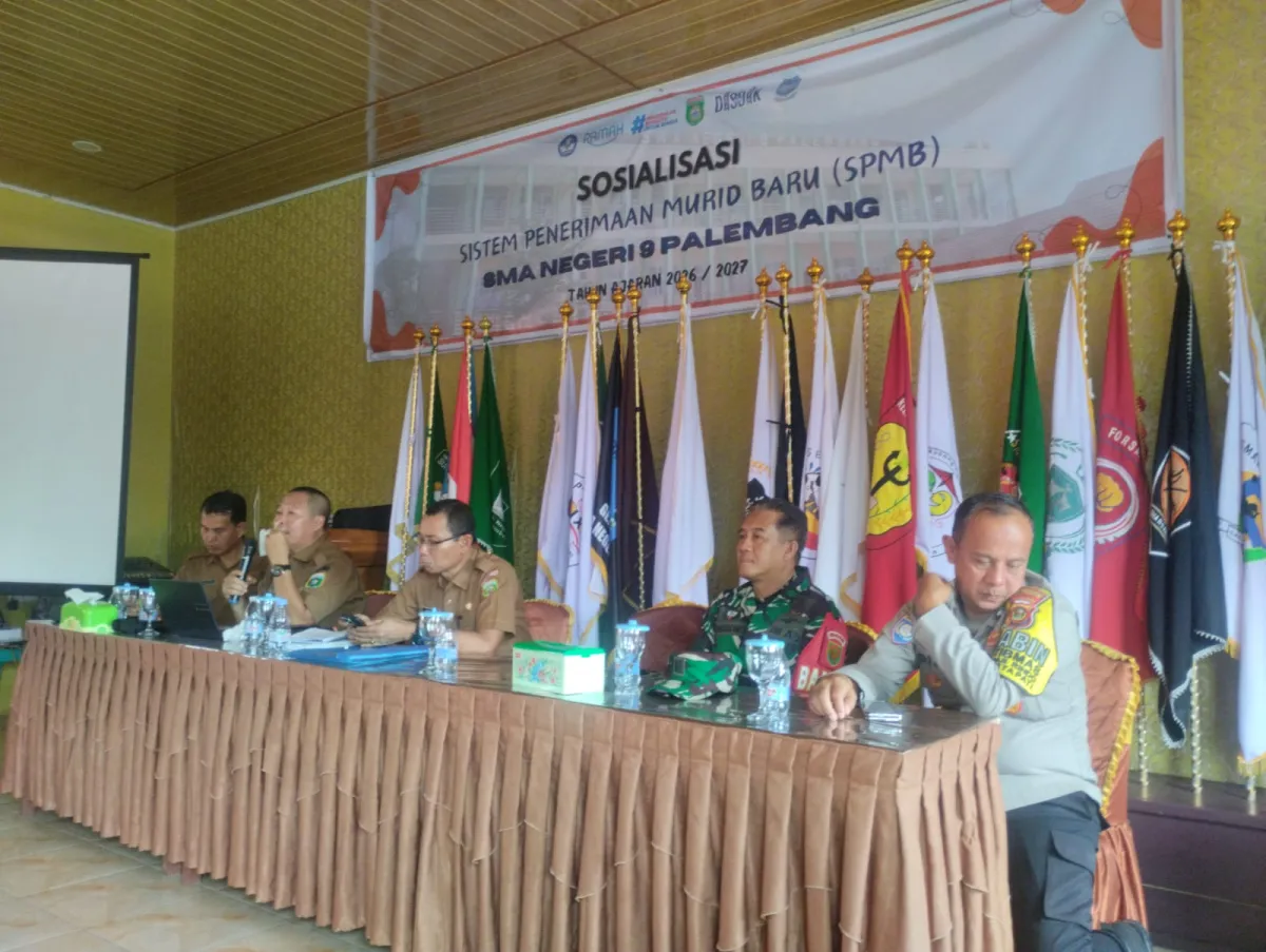 Babinsa Kemas Rindo Hadiri Sosialisasi SPMB 2026/2027 di SMAN 9 Palembang
