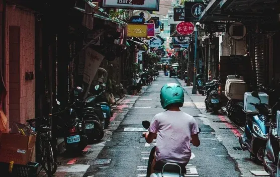 Minat Penggunaan Aplikasi Ojek Online Terus Meningkat, Warga Andalkan Kemudahan dan Rasa Aman