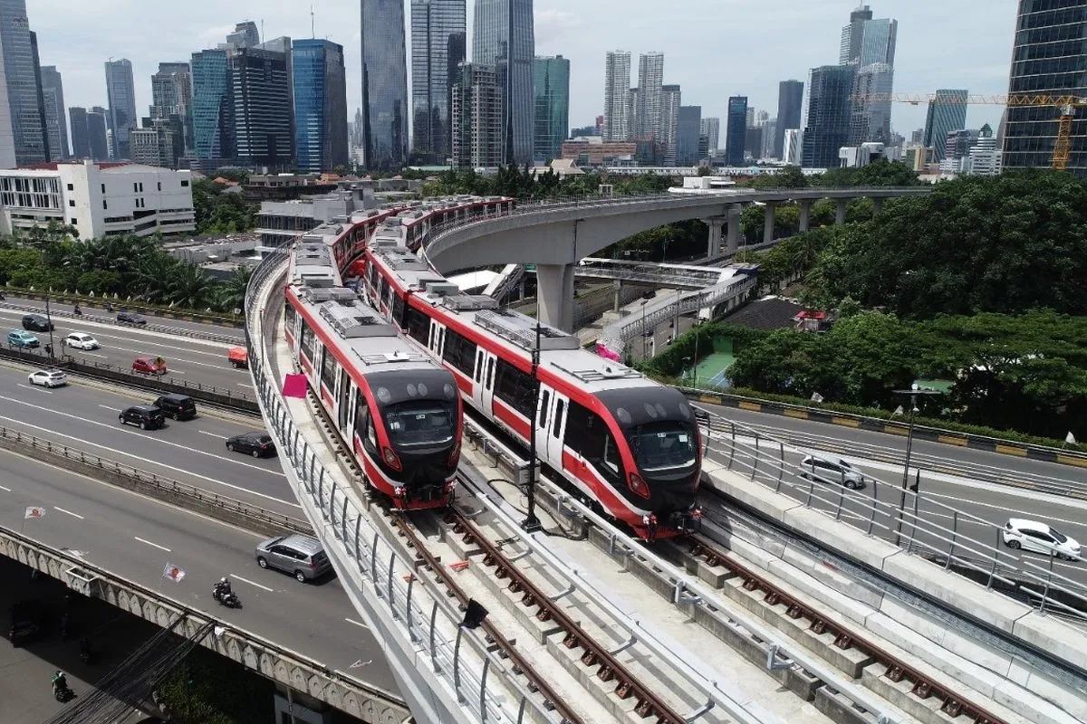 Pemerintah Percepat Perbaikan Transportasi Publik di Tengah Ancaman Krisis Energi Global