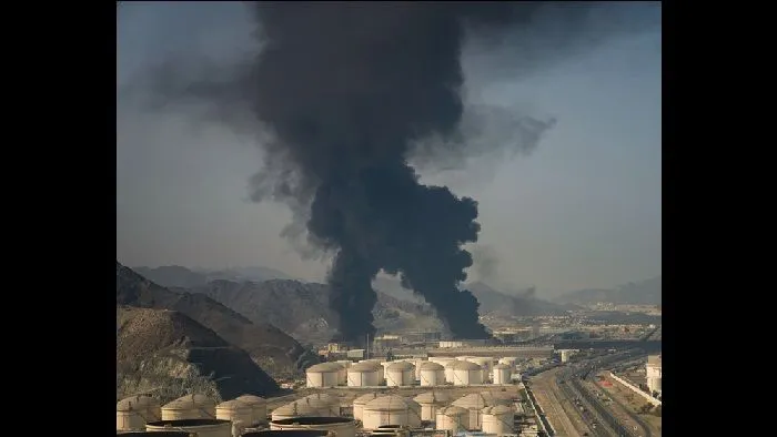 Eskalasi Iran–Israel Picu Kekhawatiran Global, Ancam Stabilitas Energi dan Aliansi Kawasan