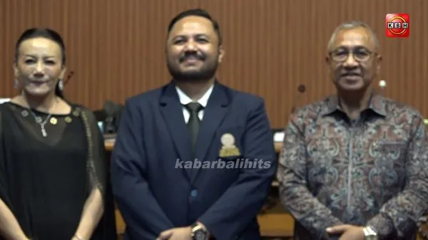 Putu Nova Parwata Raih Doktor Ilmu Hukum Cumlaude, Soroti Ketimpangan Tata Ruang Pariwisata di Badung