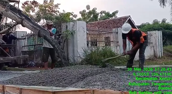Proyek Jalan Beton di Kawasan Stadion Mini Kemiri Disorot, Transparansi dan Mutu Pekerjaan Dipertanyakan