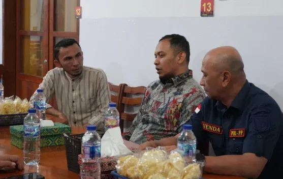 Pemko Padang Panjang Bahas Penguatan Pengelolaan APBD Bersama Itjen Kemendagri