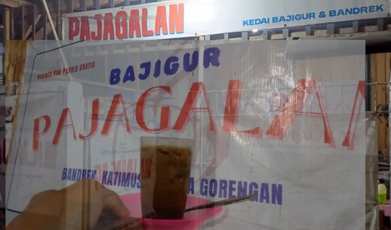 Kedai Bajigur Pajagalan Sukabumi Tetap Ramai, Tawarkan Cita Rasa Tradisional dan Harga Terjangkau