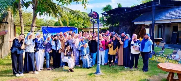 PNM Mekaar Ternate Gelar Sosialisasi Literasi Keuangan bagi Perempuan Pelaku UMKM di Benteng Oranje