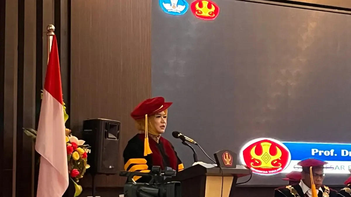 Prof. Husnah Dikukuhkan sebagai Guru Besar Untad, Tekankan Keputusan Keuangan untuk Keberlanjutan Global