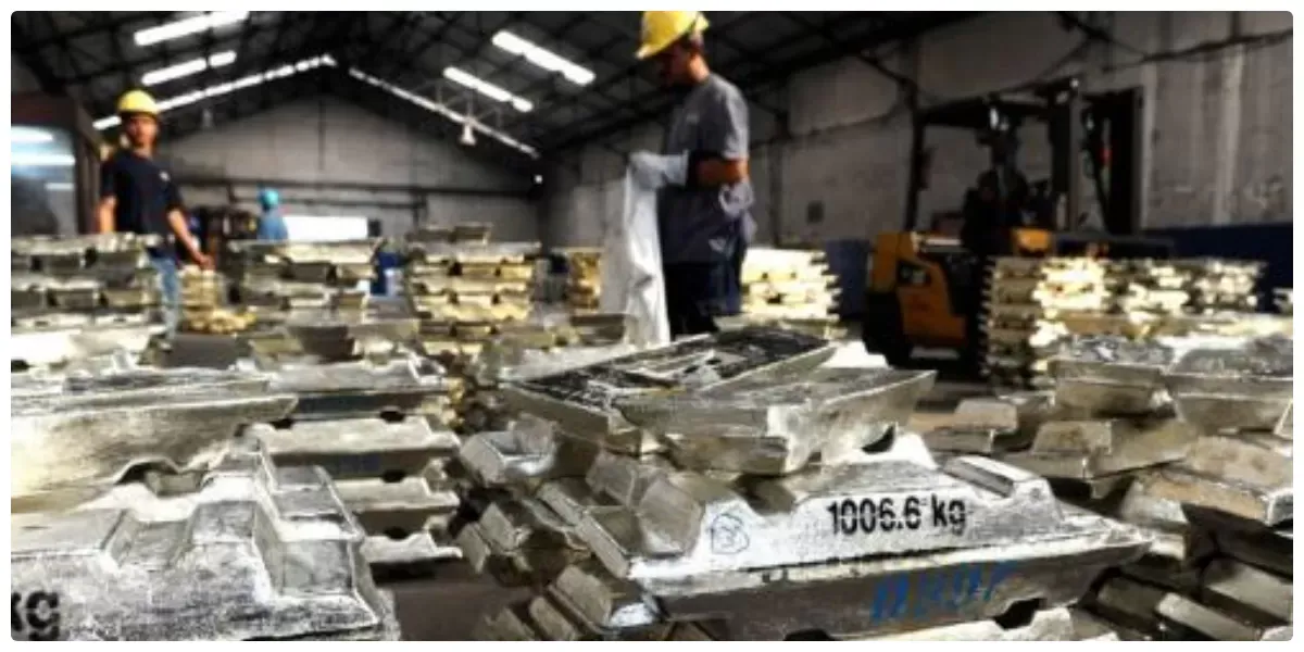Harga Timah Dunia Turun ke Kisaran USD46.000 per Ton, Tertekan Dolar AS dan Sentimen Suku Bunga