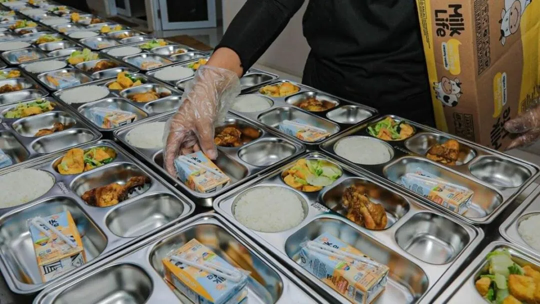 Anggaran Program Makan Bergizi Gratis 2026 Rp335 Triliun Jadi Sorotan, Pengawasan dan Transparansi Diminta Diperkuat