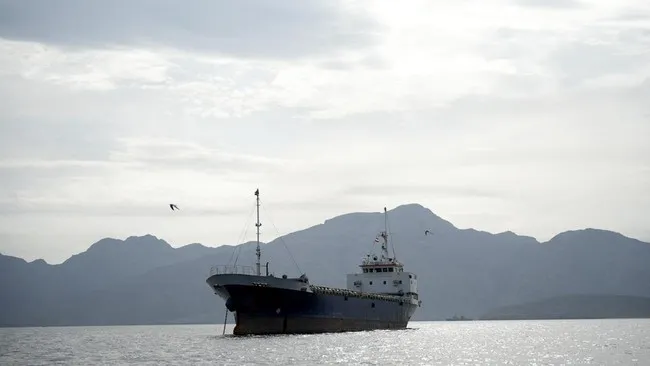 IHSG Menguat Ditopang Saham Grup Barito, Rupiah Melemah ke Rekor Terendah