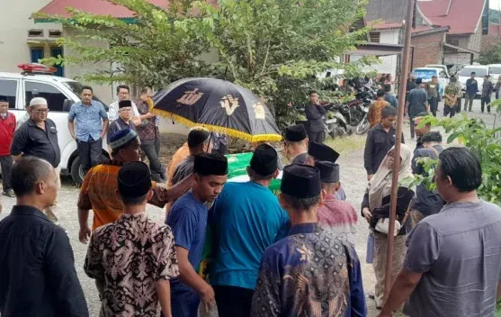 Sahabat LPP RRI Padang H. Julizar Meninggal Dunia
