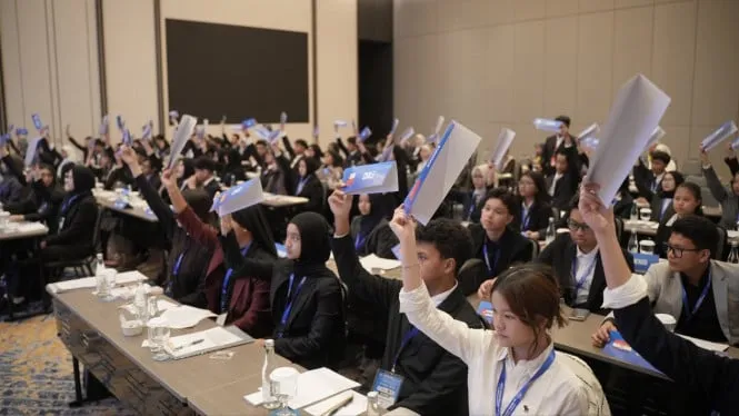 Ratusan Pelajar dan Mahasiswa Indonesia Ikuti Simulasi Sidang PBB, Bahas Cyberbullying dan Krisis Kesehatan Global