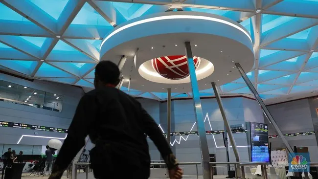 Bursa Dibuka Besok, Pelaku Pasar Cermati Data AS dan Eskalasi Perang
