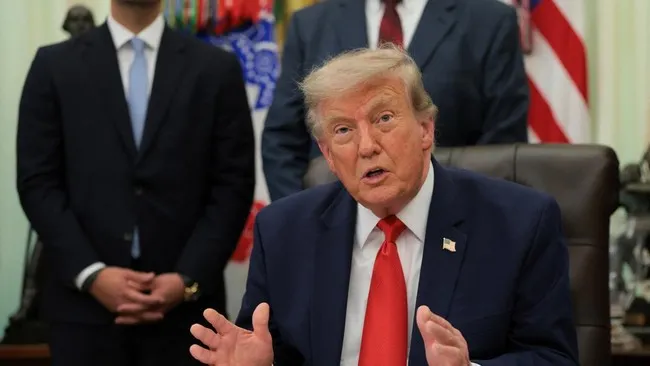 Trump, Klaim Pelucutan Senjata Hamas, dan Pertaruhan Masa Depan Gaza: Mengapa Dunia Menoleh, Mengapa Indonesia Ikut Berdebar