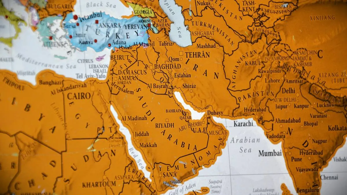 Konflik Iran dengan Israel-AS Tekan Ekspor RI, Pakar Dorong Diversifikasi Pasar dan Transformasi Industri